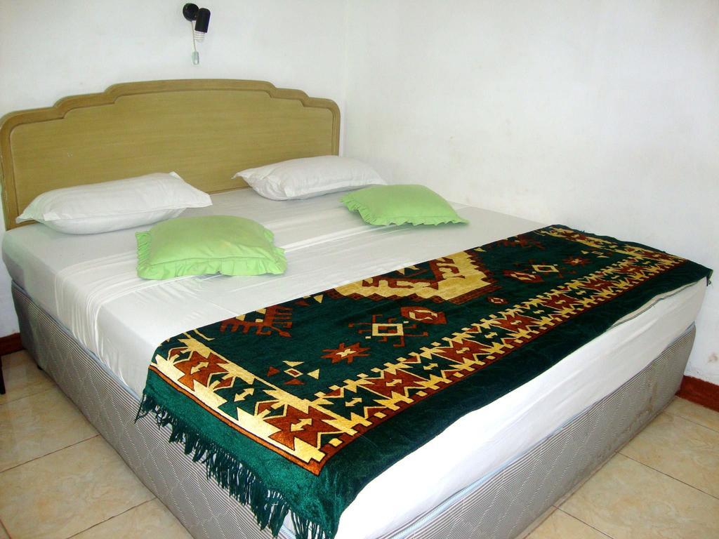 Green Park Beach Hotel ตรินโคมาลี ห้อง รูปภาพ