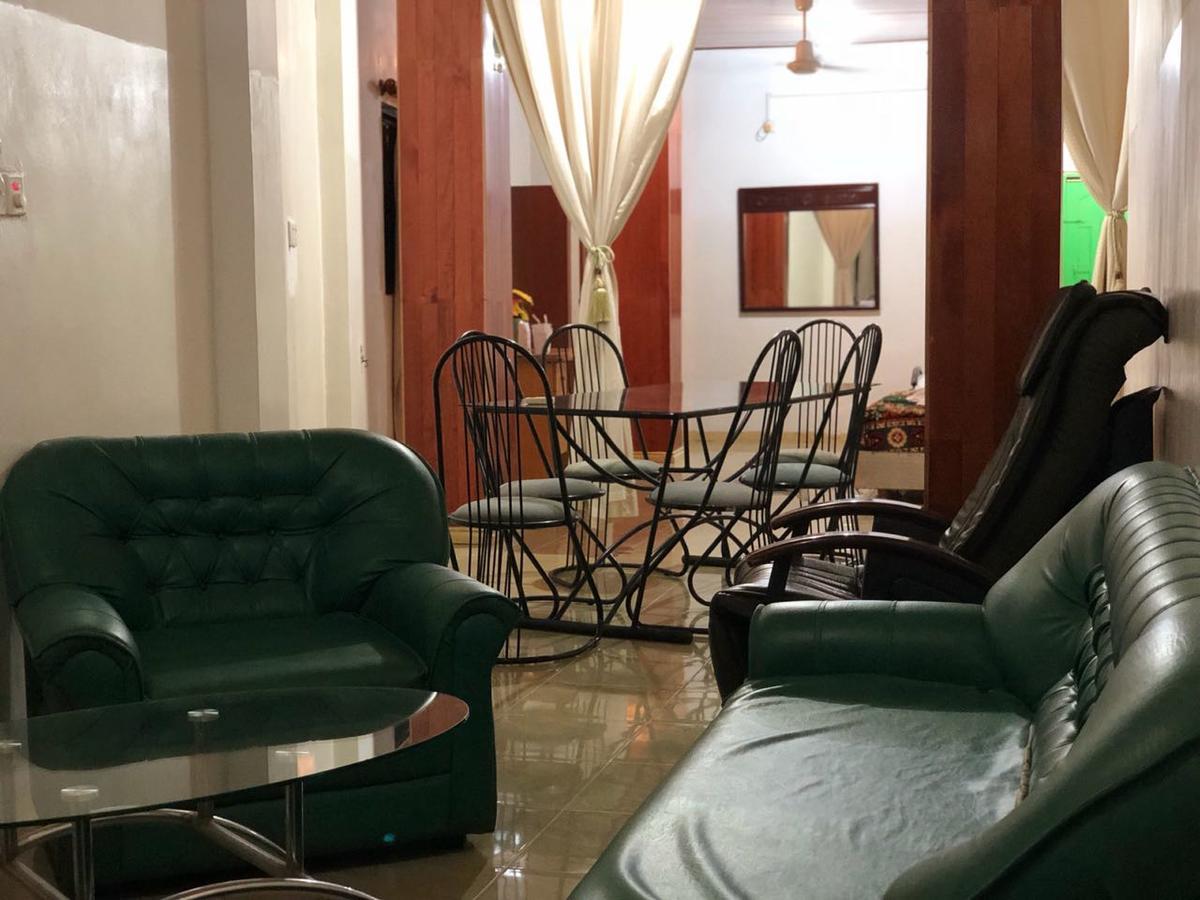 Green Park Beach Hotel ตรินโคมาลี ภายนอก รูปภาพ